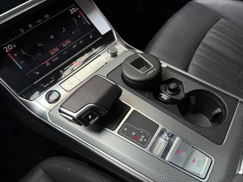 Audi A6 2022 allroad quattro Explore Home 55 TFSI Exclusive off-road type interior photo 20 Audi A6 2022 allroad quattro Explore Home 55 TFSI Exclusive off-road type interior photo 20