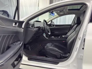 Kia K5 2021 270T CVVD Edición de moda interior foto 12 Kia K5 2021 270T CVVD Edición de moda interior foto 12