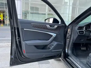 Audi A6 2022 allroad quattro Explore Home 55 TFSI Exclusive off-road type interior photo 12 Audi A6 2022 allroad quattro Explore Home 55 TFSI Exclusive off-road type interior photo 12