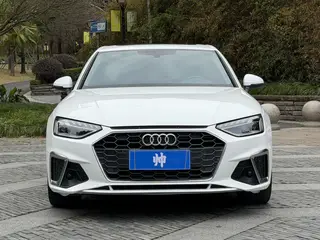Audi A4L 2022 40 TFSI Tipo dinámico de moda exterior foto 2