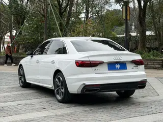 Audi A4L 2022 40 TFSI Tipo dinámico de moda exterior foto 8