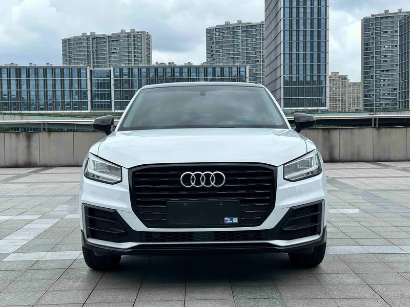 Audi Q2L 2021 35TFSI Tipo dinámico de moda exterior foto 3 Audi Q2L 2021 35TFSI Tipo dinámico de moda exterior foto 3