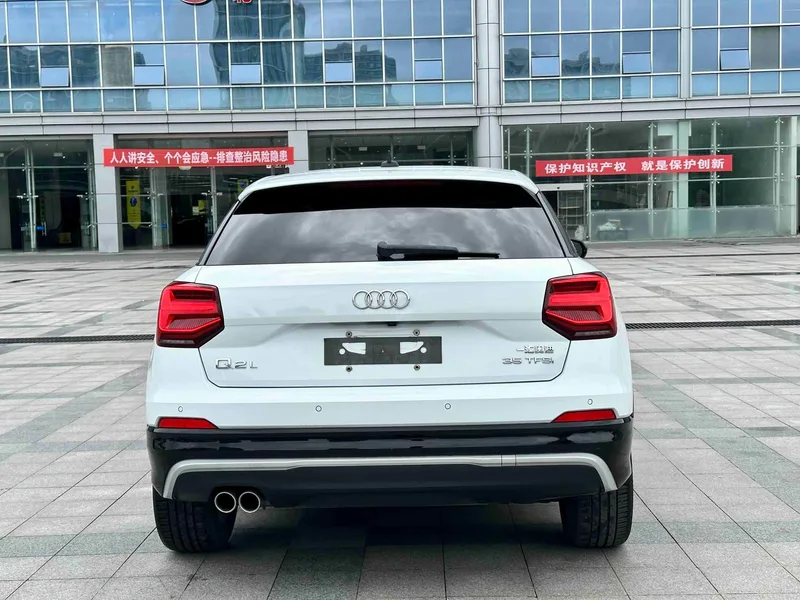 Audi Q2L 2021 35TFSI Tipo dinámico de moda interior foto 8 Audi Q2L 2021 35TFSI Tipo dinámico de moda interior foto 8