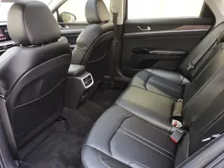 Kia K5 2020 270T CVVD Edición de lujo interior foto 17 Kia K5 2020 270T CVVD Edición de lujo interior foto 17