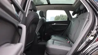Audi Q5L 2022 40T Deluxe Dynamic interior photo 12