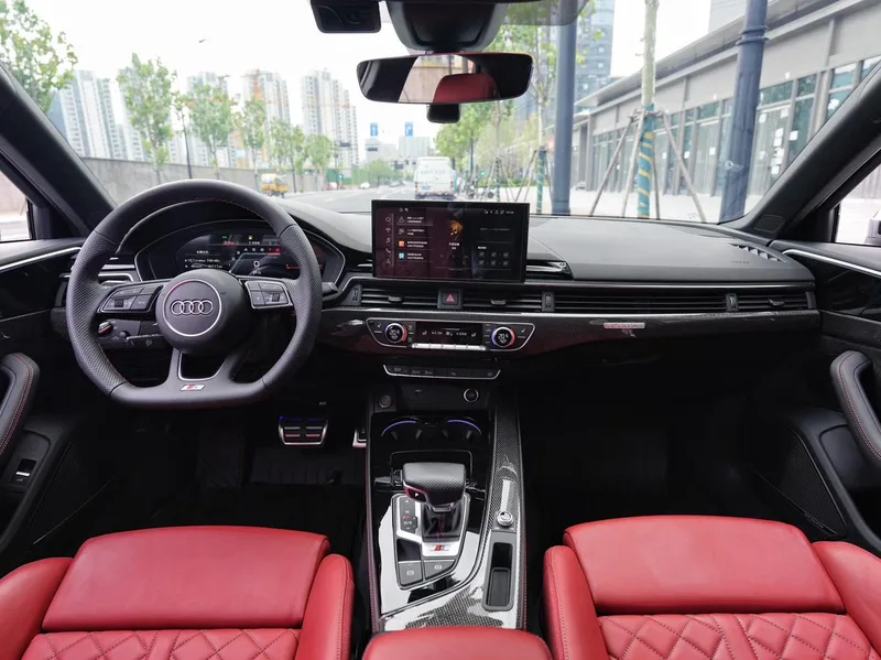 Audi S4 2023 3.0TFSI interior photo 9 Audi S4 2023 3.0TFSI interior photo 9