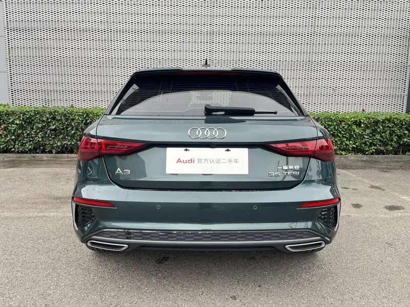 Audi A3 2023 Sportback 35 TFSI Fashion Sport interior photo 8 Audi A3 2023 Sportback 35 TFSI Fashion Sport interior photo 8