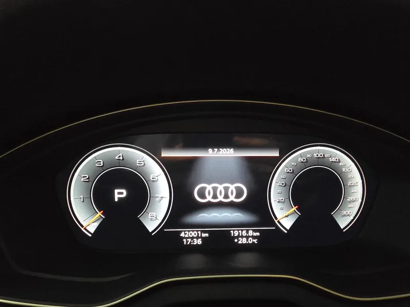Audi Q5L 2023 40T Tipo dinámico de moda exterior foto 6 Audi Q5L 2023 40T Tipo dinámico de moda exterior foto 6
