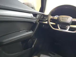 Audi Q5L 2023 40T Tipo dinámico de moda interior foto 12 Audi Q5L 2023 40T Tipo dinámico de moda interior foto 12