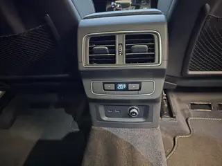 Audi Q5L 2023 40T Tipo dinámico de moda interior foto 16 Audi Q5L 2023 40T Tipo dinámico de moda interior foto 16