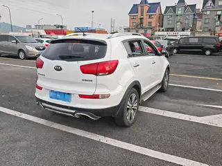 Kia Sportage 2015 2.0L Automatic two-drive version GLS exterior photo 3