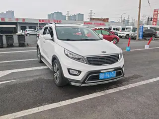 Kia Sportage 2015 2.0L Automatic two-drive version GLS exterior photo 6