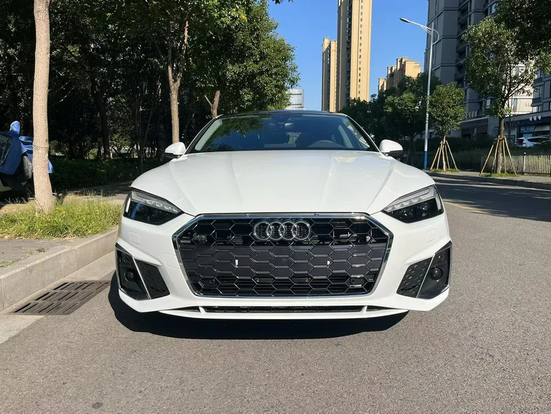 Audi A5 2023 Sportback 40 TFSI Tipo dinámico de moda exterior foto 2 Audi A5 2023 Sportback 40 TFSI Tipo dinámico de moda exterior foto 2