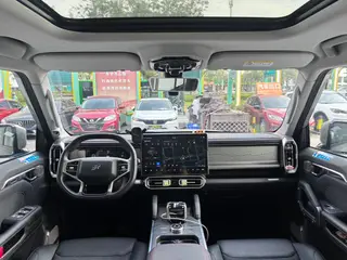 Jetour T2 2025 1.5TD Изучать интерьер фото 8
