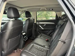 Jetour X70 PLUS 2023 1.6T DCT Strong person PRO 7 seat exterior photo 5