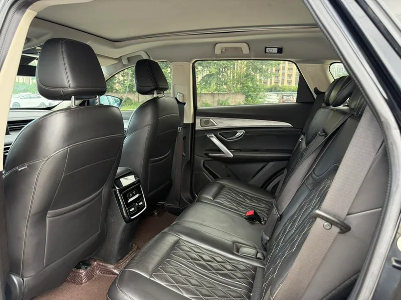 Jetour X70 PLUS 2023 1.6T DCT Strong person PRO 7 seat exterior photo 5
