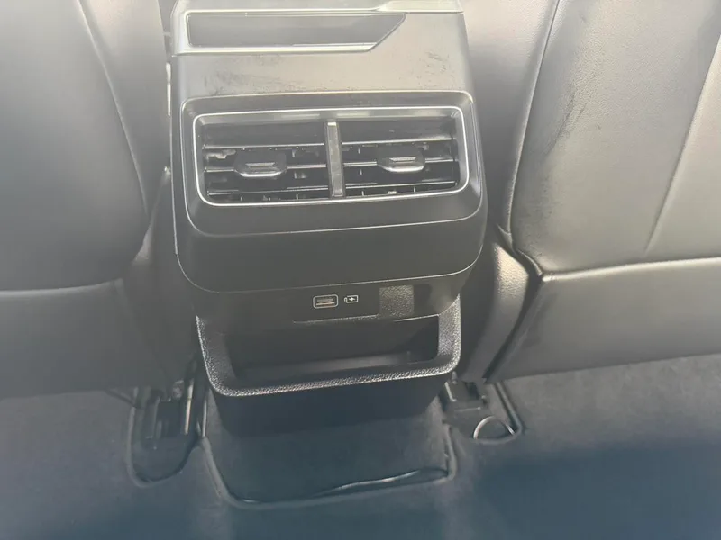 Geely Preface 2023 1.5T Edición Kunlun exterior foto 8 Geely Preface 2023 1.5T Edición Kunlun exterior foto 8