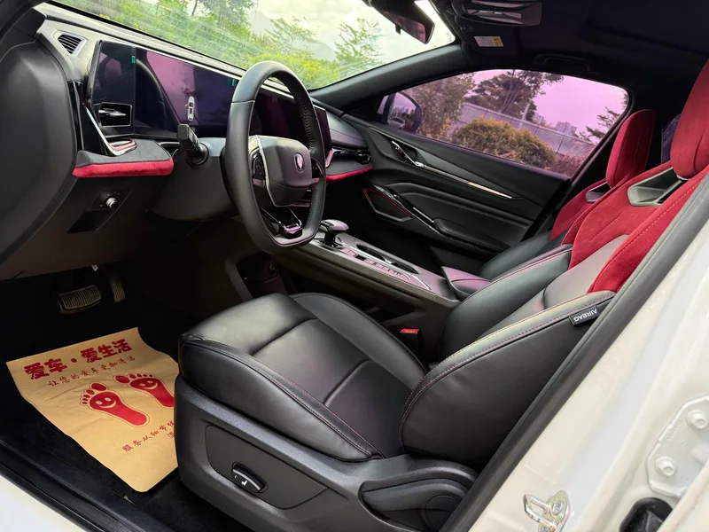 Changan X5 PLUS 2024 1.5T DCT Zhizun type interior photo 7 Changan X5 PLUS 2024 1.5T DCT Zhizun type interior photo 7