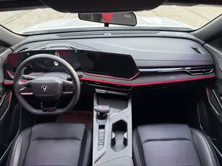 Changan X5 PLUS 2024 1.5T DCT Zhizun type interior photo 9 Changan X5 PLUS 2024 1.5T DCT Zhizun type interior photo 9
