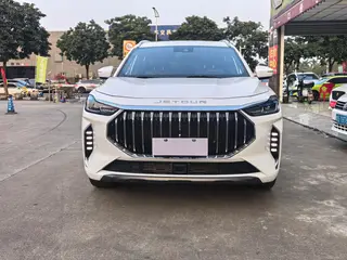 Jetour X70 PLUS 2023 1.6T DCT Сильный PLUS 5 Кресло экстерьер фото 2 Jetour X70 PLUS 2023 1.6T DCT Сильный PLUS 5 Кресло экстерьер фото 2