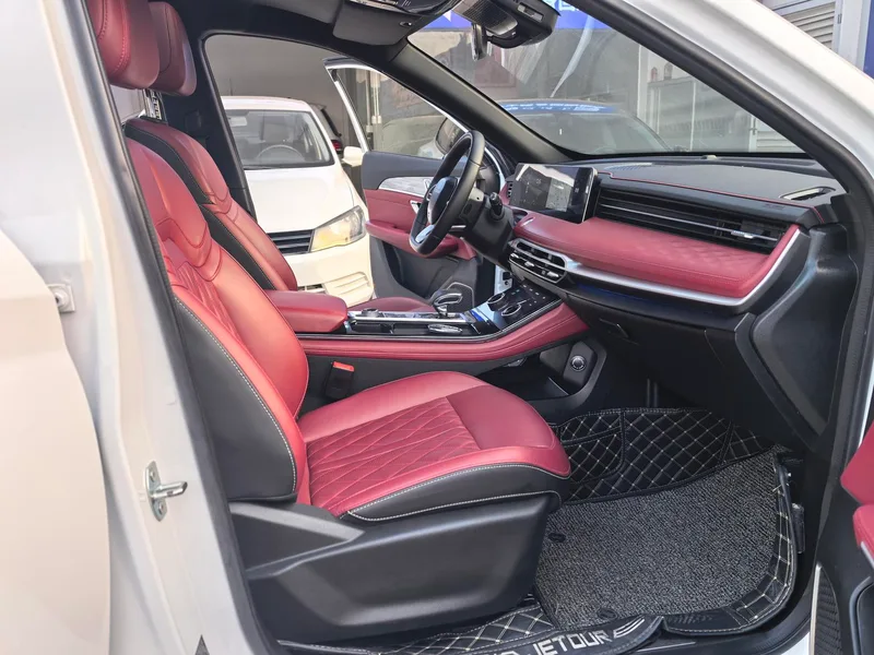 Jetour X70 PLUS 2023 1.6T DCT Сильный PLUS 5 Кресло интерьер фото 16 Jetour X70 PLUS 2023 1.6T DCT Сильный PLUS 5 Кресло интерьер фото 16