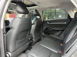 Geely Emgrand 2022 4th Gen 1.5L CVT Premium Trim exterior photo 8