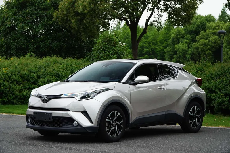 Toyota C-HR 2020 2.0L Versión líder exterior foto 3 Toyota C-HR 2020 2.0L Versión líder exterior foto 3