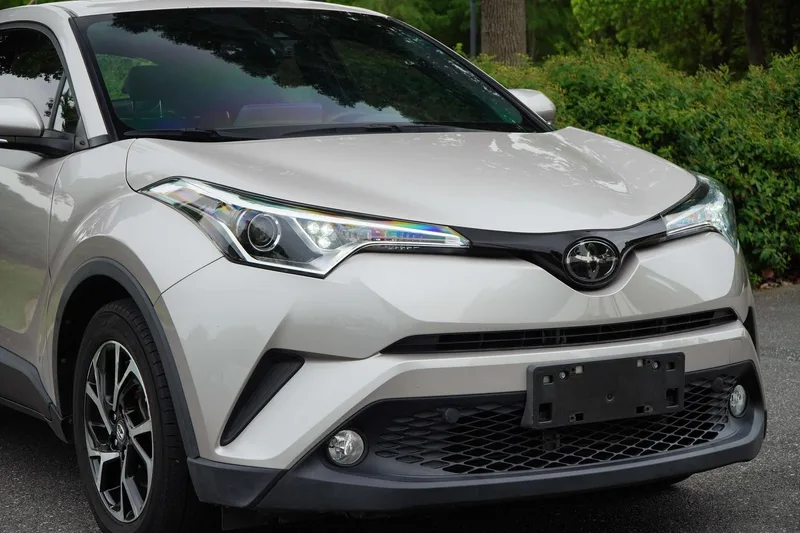 Toyota C-HR 2020 2.0L Versión líder exterior foto 5 Toyota C-HR 2020 2.0L Versión líder exterior foto 5