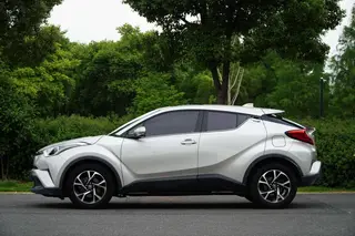 Toyota C-HR 2020 2.0L Versión líder exterior foto 10 Toyota C-HR 2020 2.0L Versión líder exterior foto 10