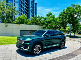 Geely Monjaro 2025 2.0TD High-power automatic four-wheel drive oriental obsidian full moon version