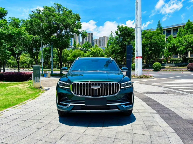 Geely Monjaro 2025 2.0TD High-power automatic four-wheel drive oriental obsidian full moon version exterior photo 2
