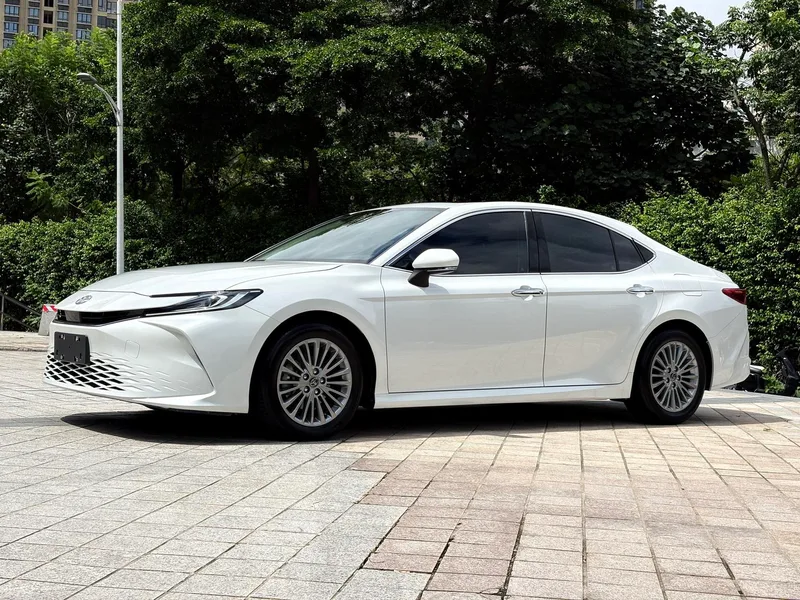 Toyota Camry 2024 2.0GVP Luxury Edition exterior photo 1 Toyota Camry 2024 2.0GVP Luxury Edition exterior photo 1