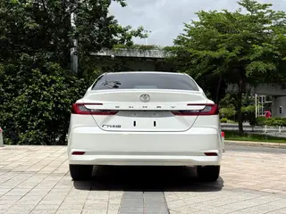 Toyota Camry 2024 2.0GVP Luxury Edition interior photo 9 Toyota Camry 2024 2.0GVP Luxury Edition interior photo 9