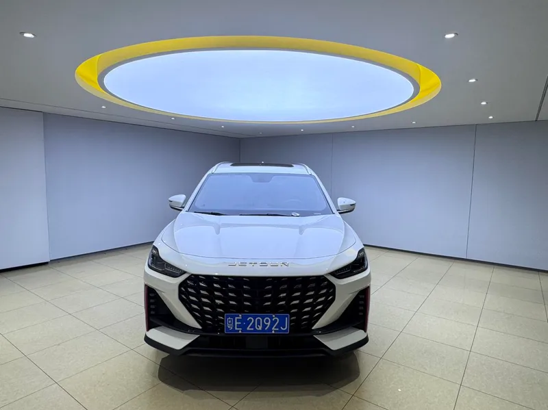 Jetour X70 PRO 2023 1.5T DCT Shu Xiang 5 Siège extérieur photo 2