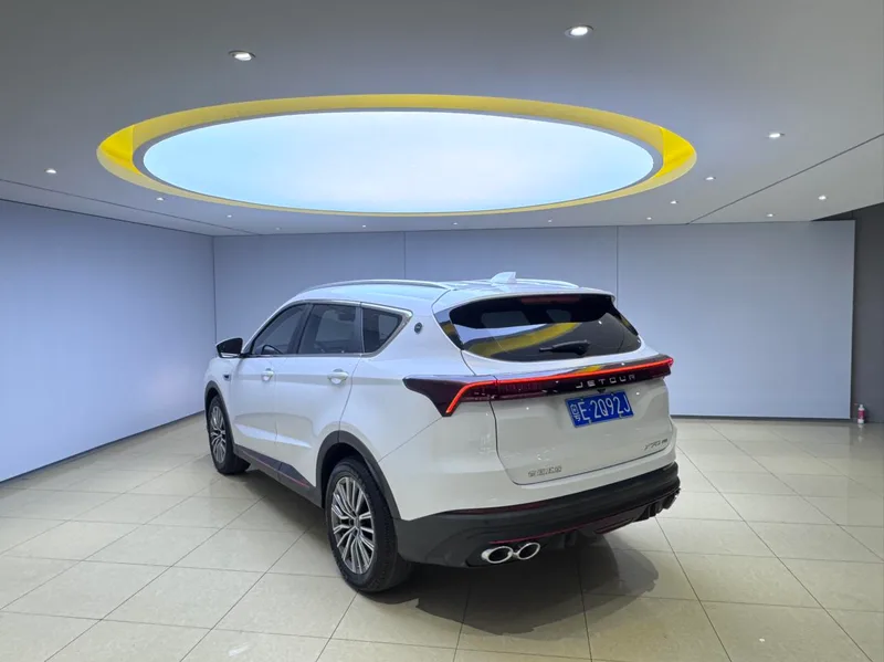 Jetour X70 PRO 2023 1.5T DCT Shu Xiang 5 Siège extérieur photo 4