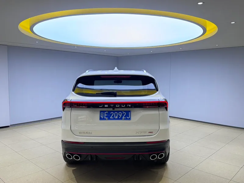 Jetour X70 PRO 2023 1.5T DCT Shu Xiang 5 Siège extérieur photo 5