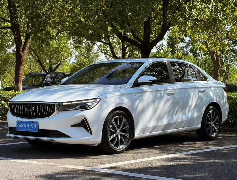 Geely Emgrand 2022 4th Gen 1.5L CVT Premium Trim exterior photo 1 Geely Emgrand 2022 4th Gen 1.5L CVT Premium Trim exterior photo 1