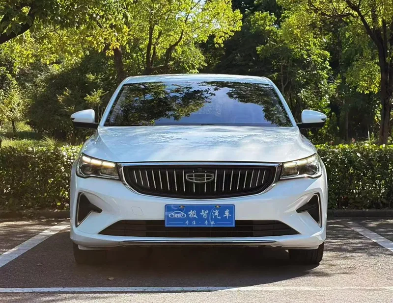 Geely Emgrand 2022 4th Gen 1.5L CVT Premium Trim exterior photo 2 Geely Emgrand 2022 4th Gen 1.5L CVT Premium Trim exterior photo 2