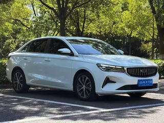 Geely Emgrand 2022 4th Gen 1.5L CVT Premium Trim exterior photo 3 Geely Emgrand 2022 4th Gen 1.5L CVT Premium Trim exterior photo 3