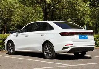 Geely Emgrand 2022 4th Gen 1.5L CVT Premium Trim exterior photo 7 Geely Emgrand 2022 4th Gen 1.5L CVT Premium Trim exterior photo 7