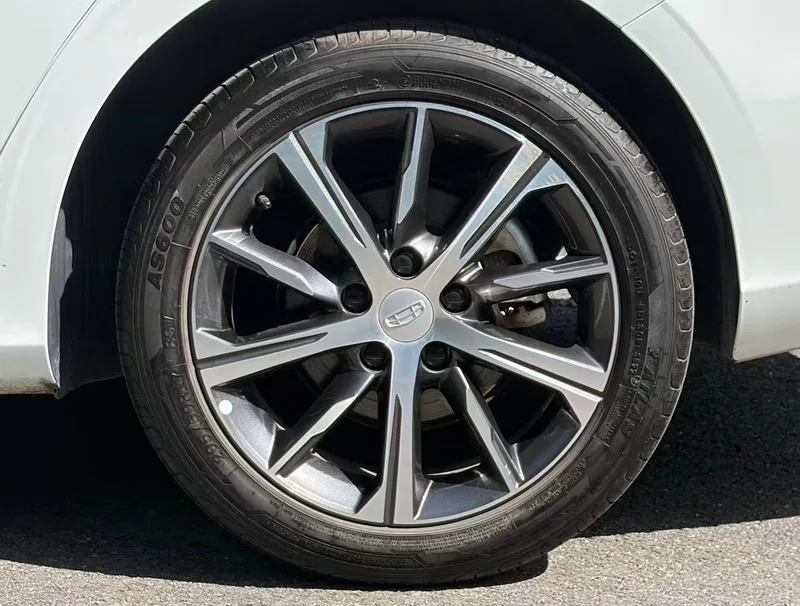 Geely Emgrand 2022 4th Gen 1.5L CVT Premium Trim interior photo 9 Geely Emgrand 2022 4th Gen 1.5L CVT Premium Trim interior photo 9