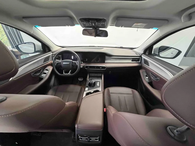 Jetour X90 PLUS 2021 1.6TD DCT Villa interior photo 13 Jetour X90 PLUS 2021 1.6TD DCT Villa interior photo 13