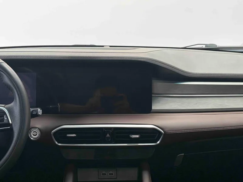 Jetour X90 PLUS 2021 1.6TD DCT Villa interior photo 14 Jetour X90 PLUS 2021 1.6TD DCT Villa interior photo 14
