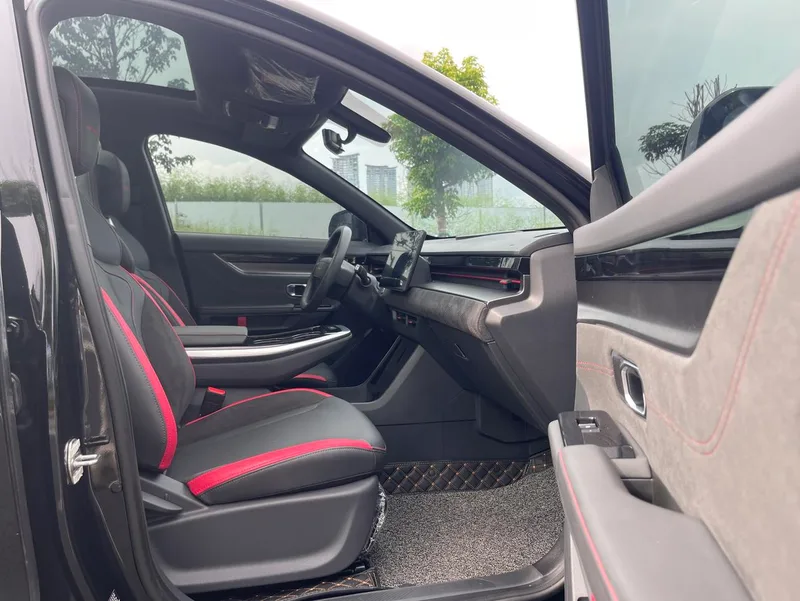 Jetour Dasheng 2022 1.6T DCT King PRO interior photo 15 Jetour Dasheng 2022 1.6T DCT King PRO interior photo 15