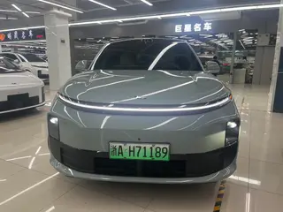 Li Auto L6 2025 Pro Новая версия Smart Han экстерьер фото 3 Li Auto L6 2025 Pro Новая версия Smart Han экстерьер фото 3