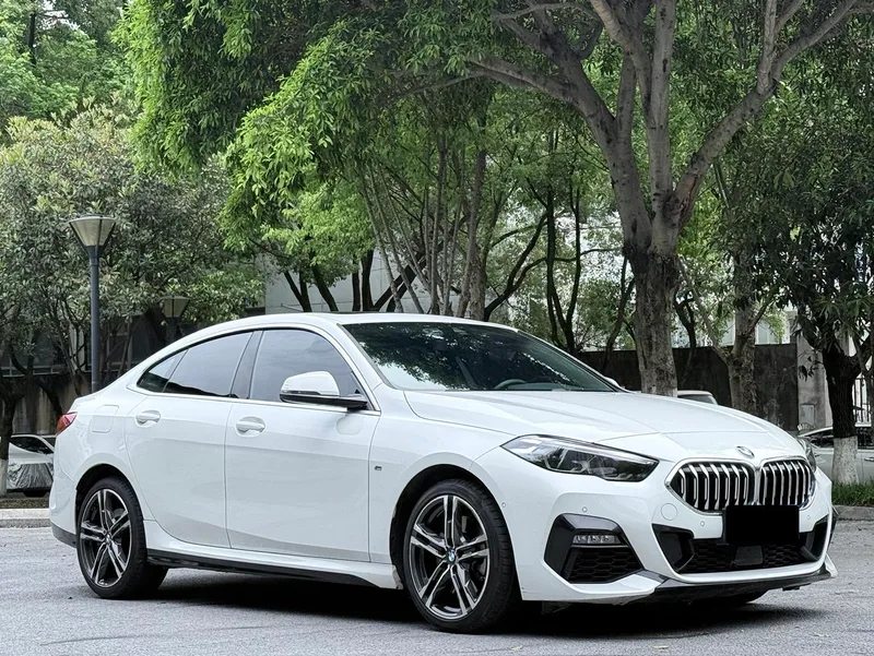 BMW 2 Series 2023 225i Four-door coupe M Sports suit exterior photo 3 BMW 2 Series 2023 225i Four-door coupe M Sports suit exterior photo 3