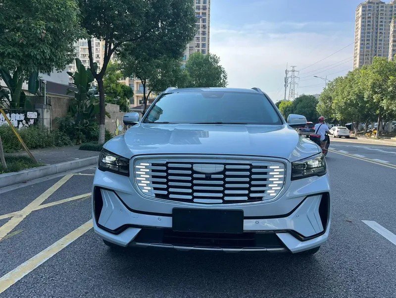 Geely Monjaro 2022 1.5T Thor Hi·F Oil-electric hybrid version Super Swift exterior photo 2 Geely Monjaro 2022 1.5T Thor Hi·F Oil-electric hybrid version Super Swift exterior photo 2