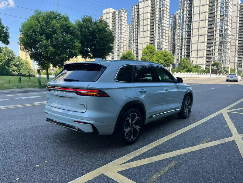 Geely Monjaro 2022 1.5T Thor Hi·F Oil-electric hybrid version Super Swift interior photo 6 Geely Monjaro 2022 1.5T Thor Hi·F Oil-electric hybrid version Super Swift interior photo 6