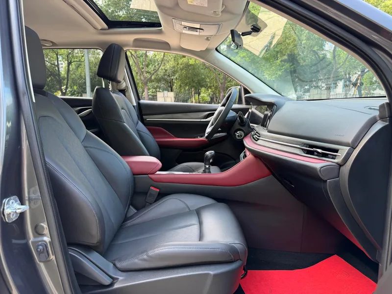 Changan CS55 PLUS 2021 Blue Whale Edition 1.5T Manual Deluxe interior photo 17 Changan CS55 PLUS 2021 Blue Whale Edition 1.5T Manual Deluxe interior photo 17