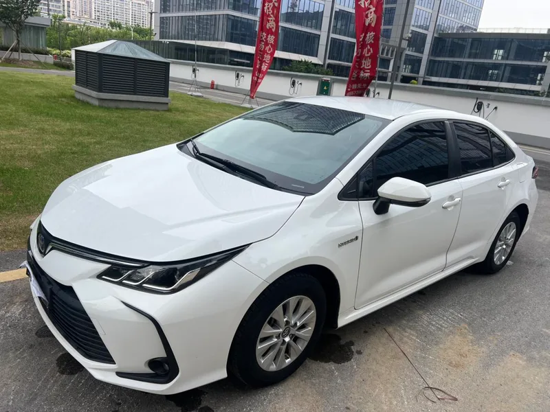 Toyota Corolla 2021 Dual Power 1.8L E-CVT Pioneer Edition exterior photo 1 Toyota Corolla 2021 Dual Power 1.8L E-CVT Pioneer Edition exterior photo 1